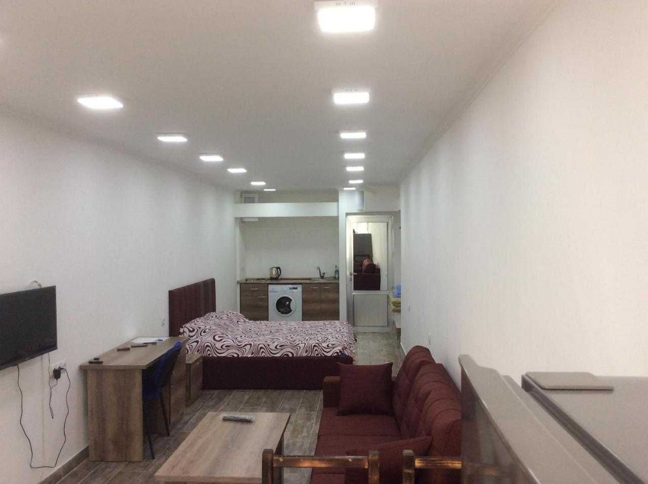 Apartment On Saryan 24 Erivan Exterior foto